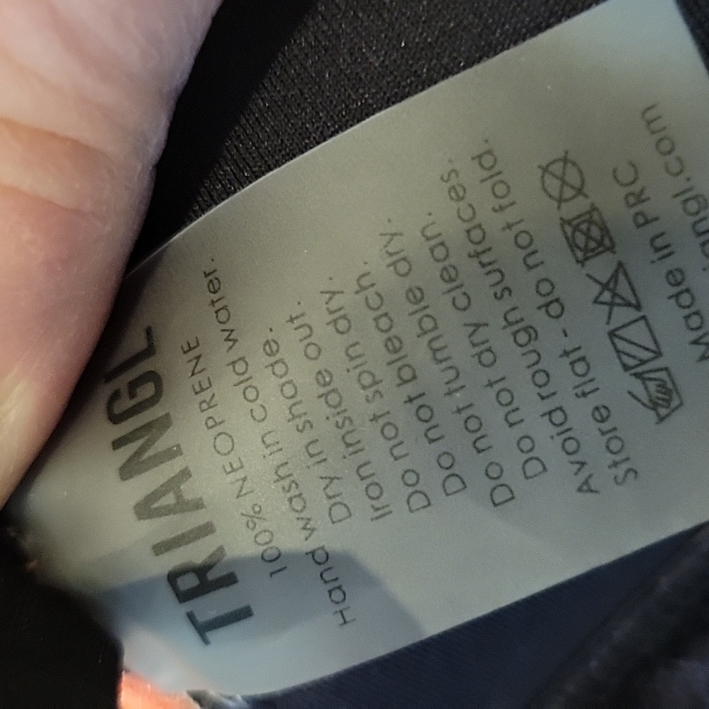 Triangl Neoprene Zodiac Velvet Bikini - Picture 16 of 16